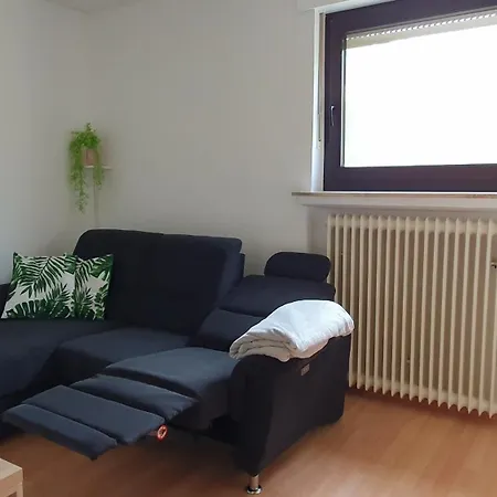 Apartment Kleine In Ruhiger Lage *