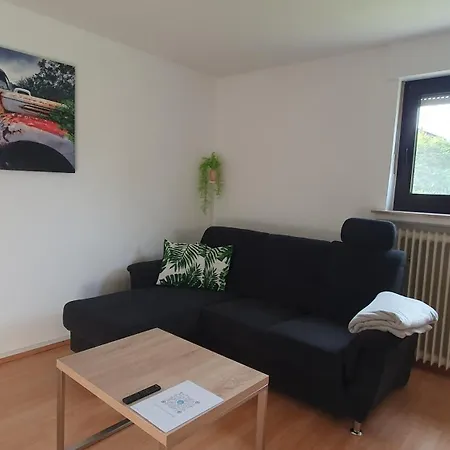 Apartment Kleine In Ruhiger Lage *