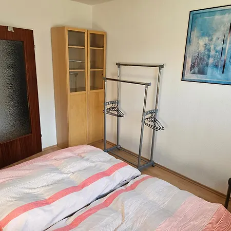 Kleine In Ruhiger Lage Daire