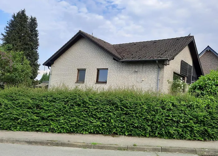 Kleine In Ruhiger Lage *