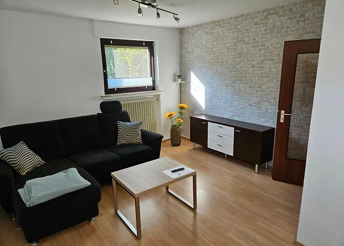 Kleine In Ruhiger Lage *